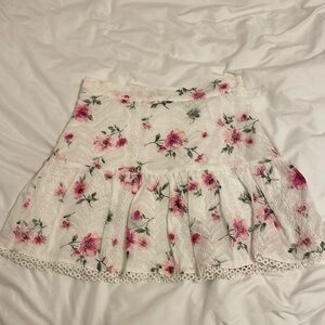 Floral mini skirt